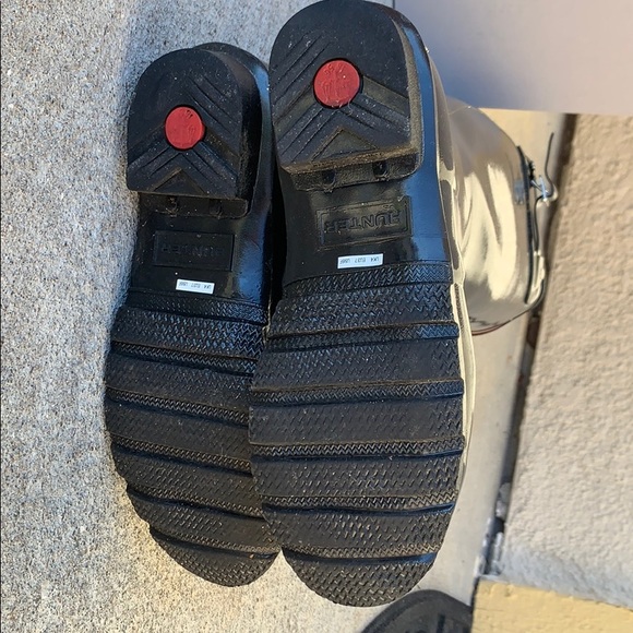 Size 7 Hunter Boots Glossy Black - Picture 5 of 5